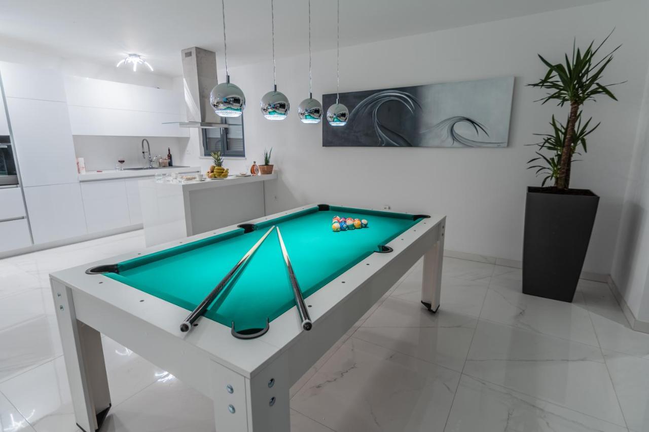 מטולי Villa The Boat With Rooftop Pool מראה חיצוני תמונה